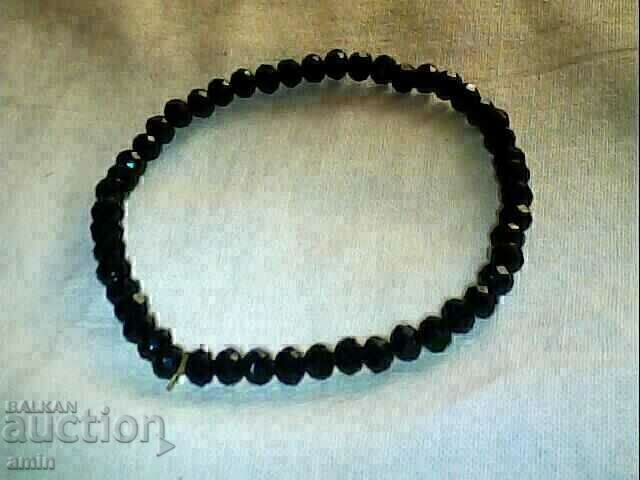 Livrarea 2 brățări fațetate frumoase, cristale Swarovski de 2 mm Livrarea 2 brățări fațetate frumoase, cristale Swarovski de 2 mm