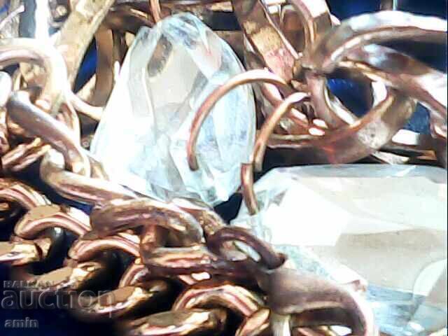 Όμορφο, παλιό, επιχρυσωμένο κολιέ με μεγάλα κρύσταλλα - 5 Όμορφο, παλιό, επιχρυσωμένο κολιέ με μεγάλα κρύσταλλα - 5