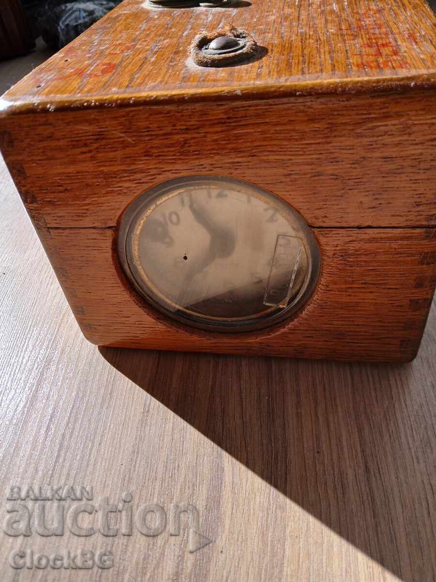 Αντίκα γερμανικό ρολόι περιστεριών με τιμή € 50.00 | 97.79 BGN Αντίκα γερμανικό ρολόι περιστεριών με τιμή € 50.00 | 97.79 BGN