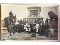 Русе Учители и Ученици пред паметника на Свободата