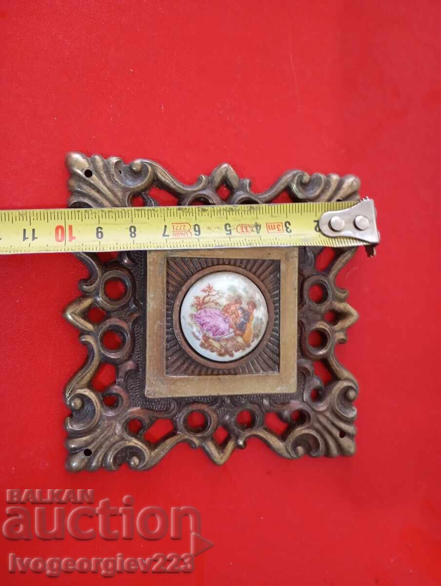 Δημοπρασία Vintage απλίκα Δημοπρασία Vintage απλίκα