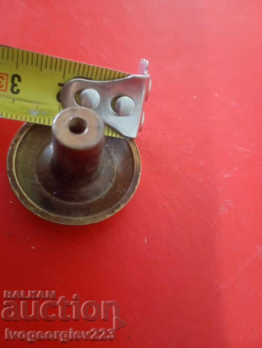 Винтидж дръжка за мебел с цена € 11.00 | 21.51 лв. Винтидж дръжка за мебел с цена € 11.00 | 21.51 лв.