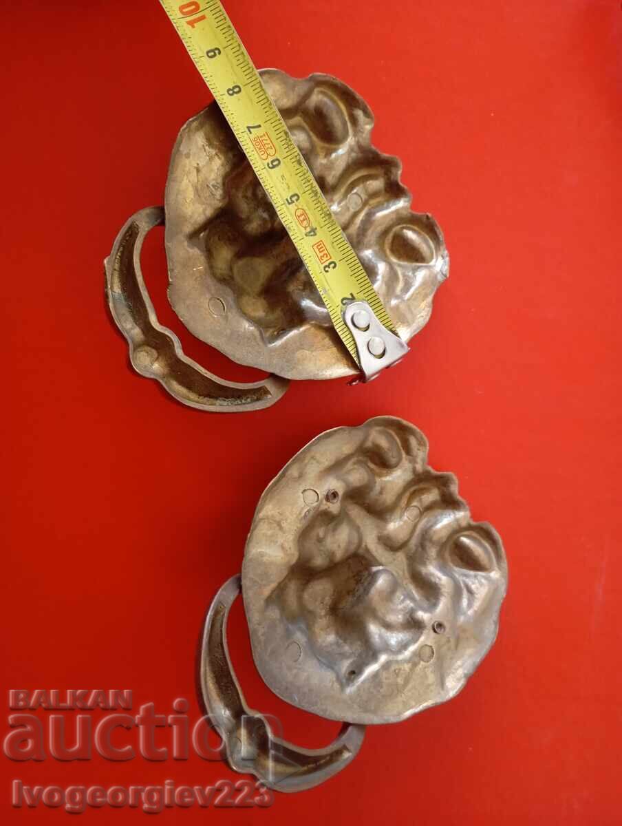 Δημοπρασία Σετ απλικέ - κεφαλή λιονταριού Δημοπρασία Σετ απλικέ - κεφαλή λιονταριού