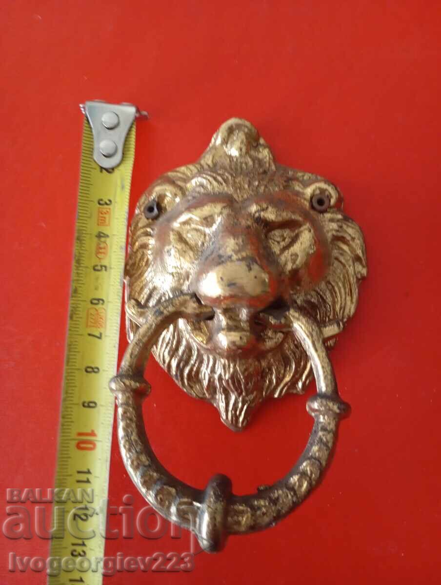 Application - Lion's Head with price € 13.00 | 25.43 BGN Application - Lion's Head with price € 13.00 | 25.43 BGN