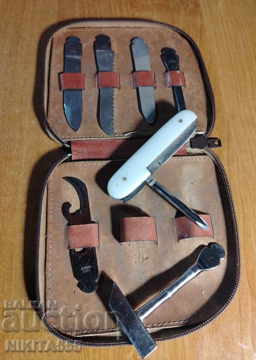 Livrarea Set multifuncțional de scule vechi cu husă Livrarea Set multifuncțional de scule vechi cu husă