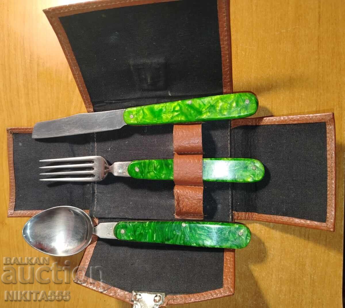 Delivery of Bulgarian Tourist Set by Petko Denev-Gabrovo