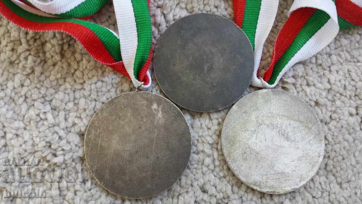 Λοτ 2 μεταλλίων + πλακέτας Παιδικών Ολυμπιακών Αγώνων - 7