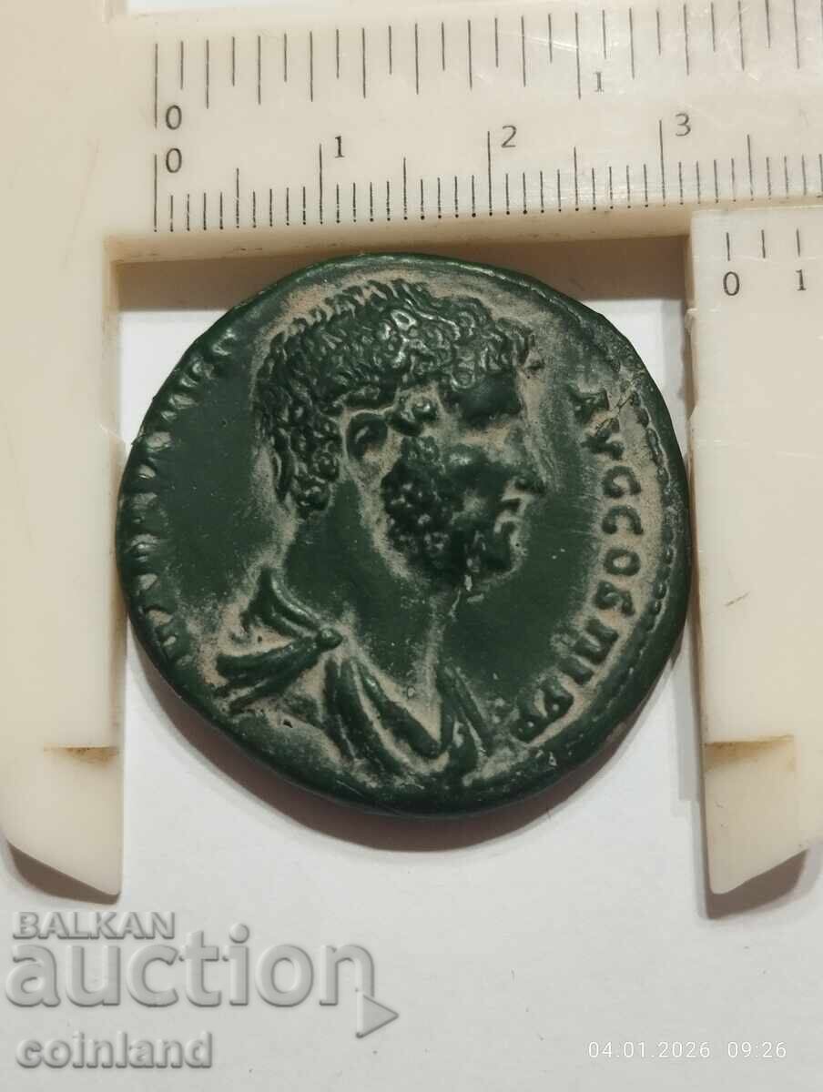 Licitație Monedă romană antică din bronz - REPLICĂ REPRODUCERE