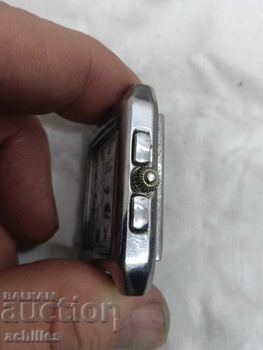 Мъжки ръчен часовник Zenith с цена € 15.00 | 29.34 лв. Мъжки ръчен часовник Zenith с цена € 15.00 | 29.34 лв.