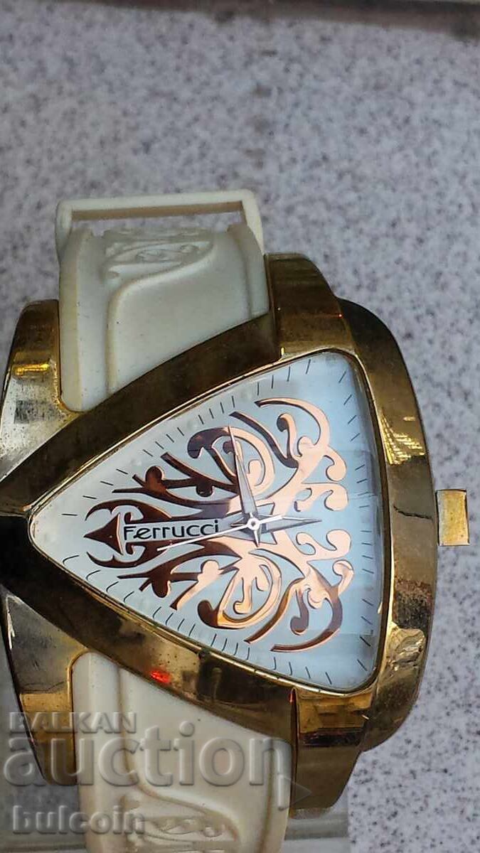 Аукцион ДАМСКИ КВАРЦОВ часовник FERRUCCI