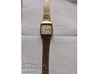 Стар електронен часовник Ситизен