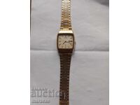 Стар електронен часовник Ситизен