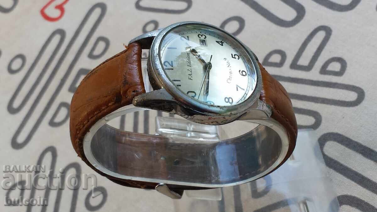 Доставка на ЧАСОВНИК F.A.Z Edition CHRONO No.9 Доставка на ЧАСОВНИК F.A.Z Edition CHRONO No.9