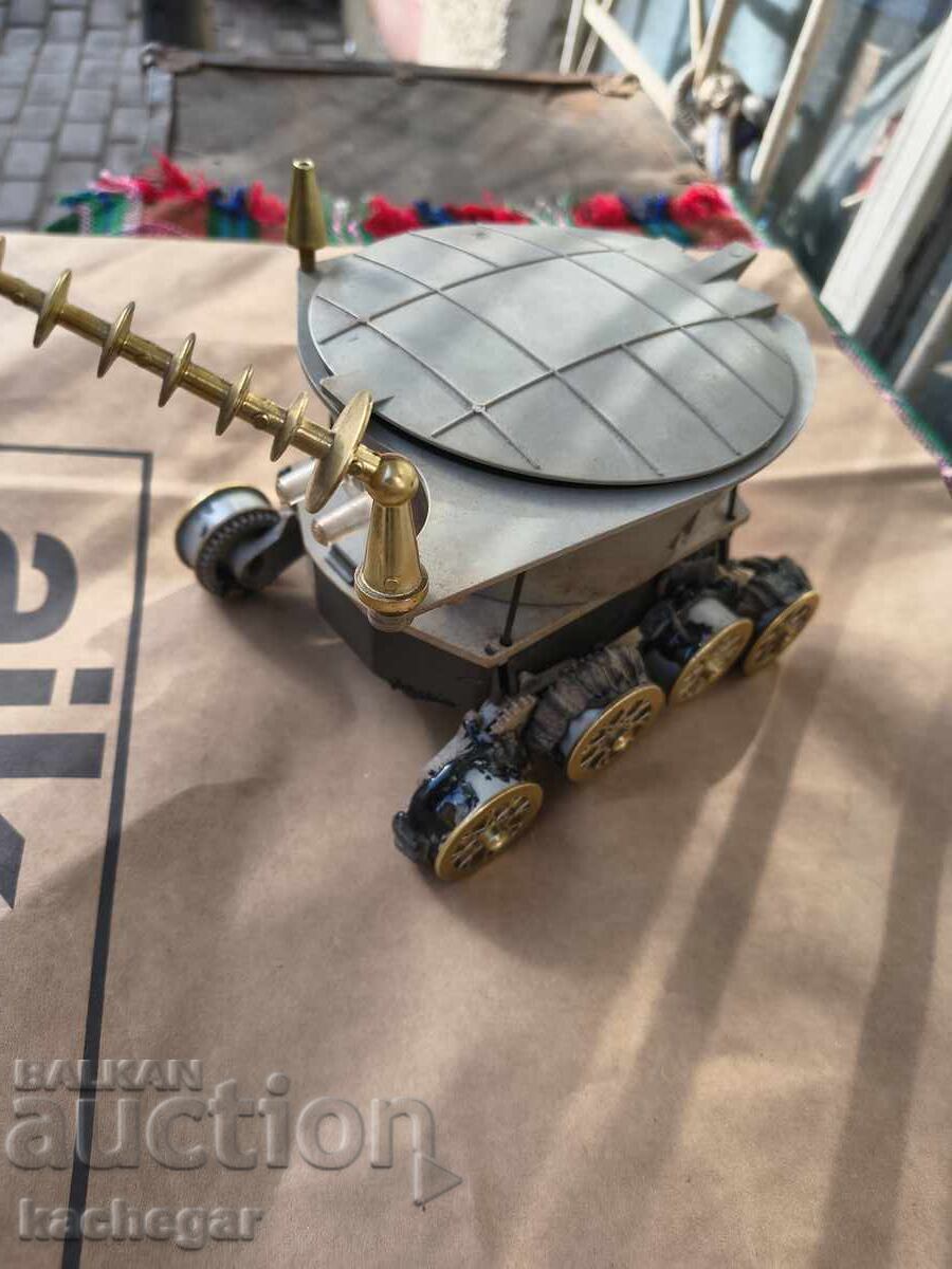 Δεν μπορώ να μεταφράσω αυτό. Δεν είναι μια αγγελία Δεν μπορώ να μεταφράσω αυτό. Δεν είναι μια αγγελία