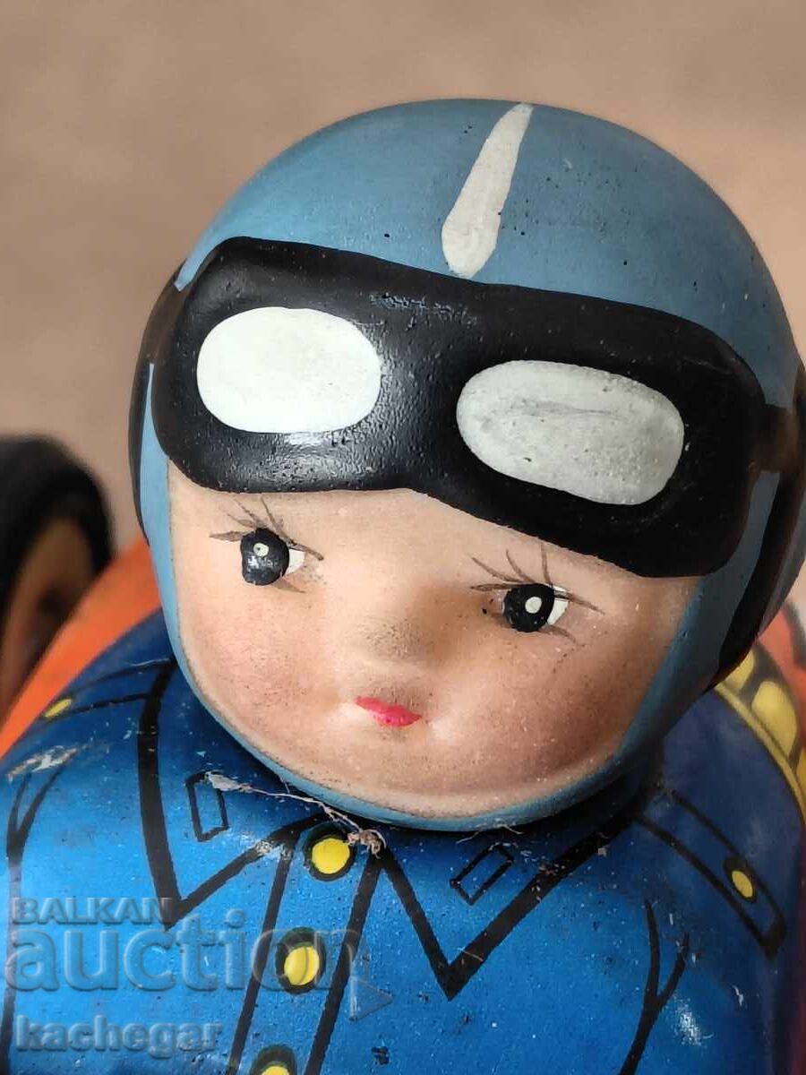 Аукцион Китайска количка