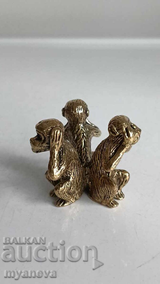 Доставка на "Трите мъдри маймуни"( 4 см ), бронзова миниатюра и касичка Доставка на "Трите мъдри маймуни"( 4 см ), бронзова миниатюра и касичка