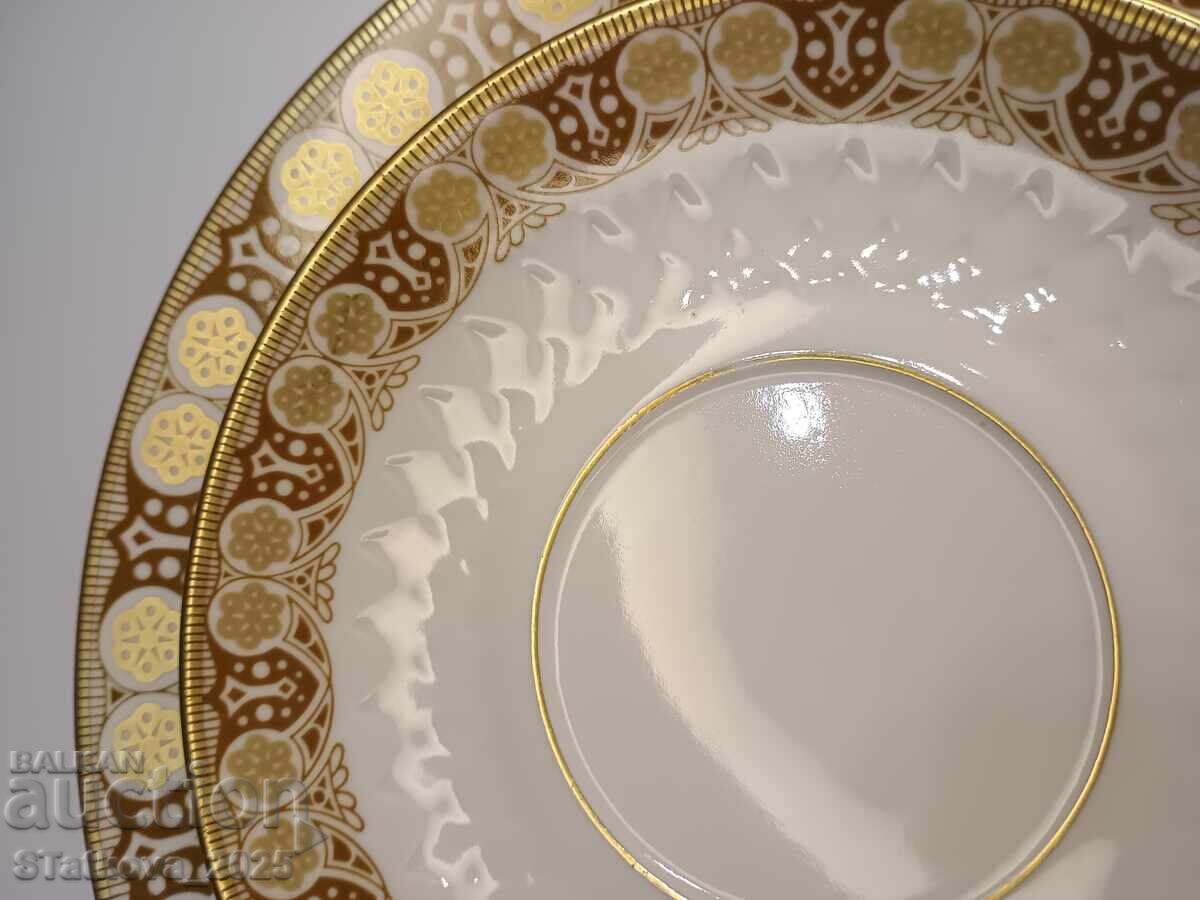 Доставка на Винтидж порцеланов троен сет Доставка на Винтидж порцеланов троен сет