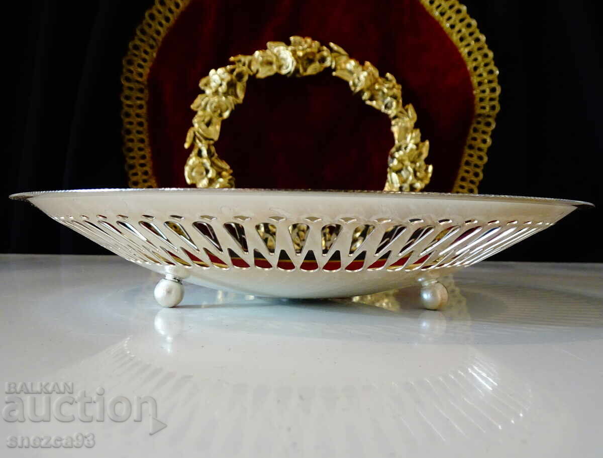 Silver-plated fruit bowl, candy dish, relief, openwork with price € 10.00 | 19.56 BGN Silver-plated fruit bowl, candy dish, relief, openwork with price € 10.00 | 19.56 BGN