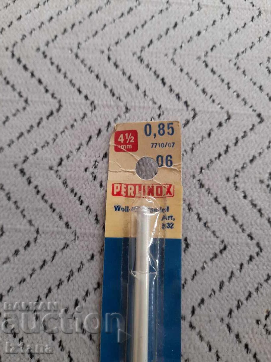 Παλιά βελόνα πλεξίματος Perlinox με τιμή € 6.00 | 11.73 BGN Παλιά βελόνα πλεξίματος Perlinox με τιμή € 6.00 | 11.73 BGN