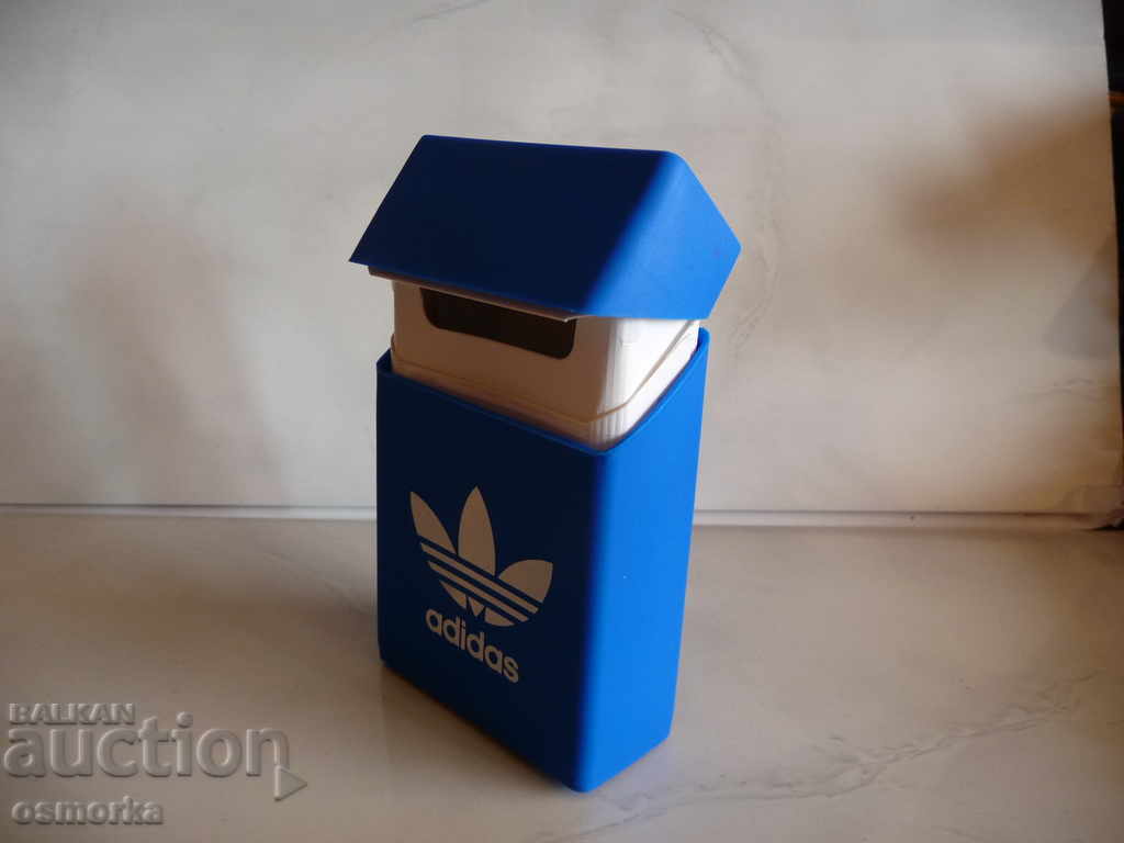 Θήκη τσιγάρου adidas adidas μπλε θήκη με τιμή € 2.56 | 5.01 BGN Θήκη τσιγάρου adidas adidas μπλε θήκη με τιμή € 2.56 | 5.01 BGN