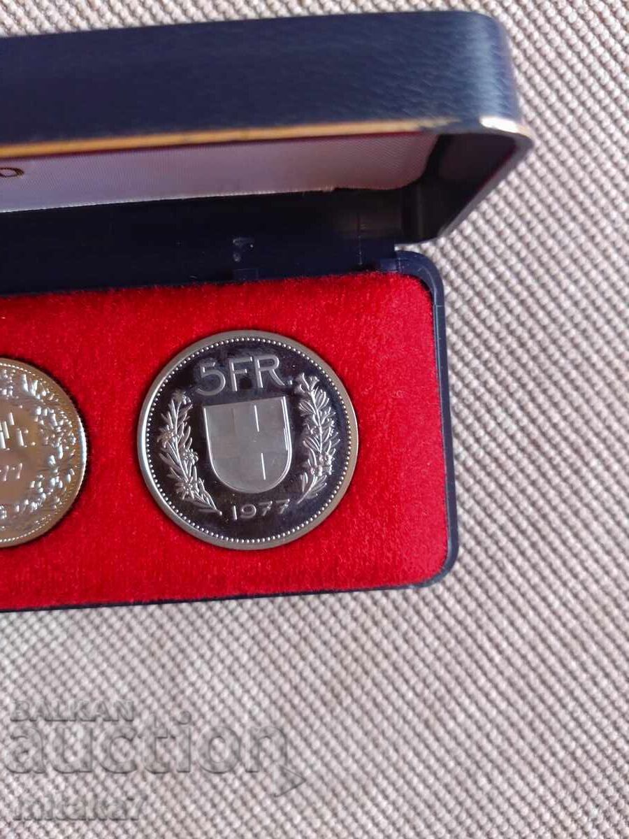 Сет монети 1977 година, Швейцария с цена € 46.00 | 89.97 лв. Сет монети 1977 година, Швейцария с цена € 46.00 | 89.97 лв.