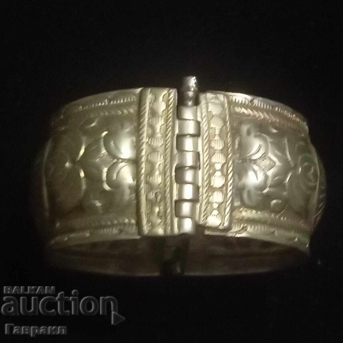 Brățară veche renascentistă forjată argint sacean Brățară veche renascentistă forjată argint sacean