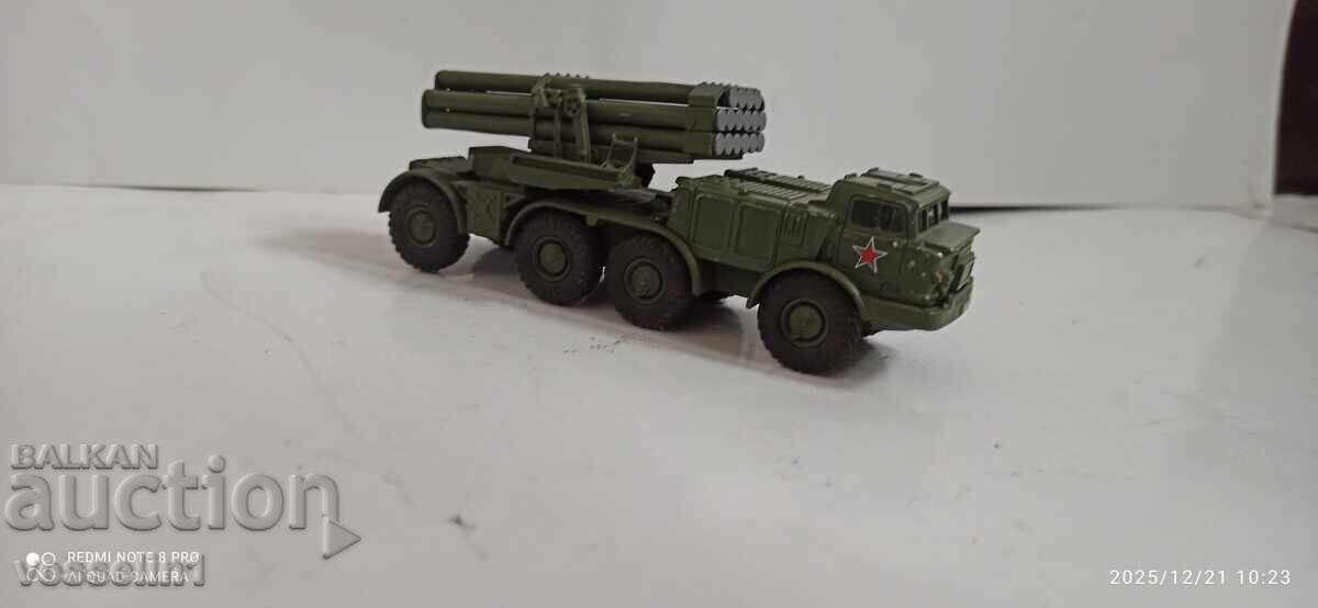 Доставка на Стара играчка военен камион СЗО ракетоносец танк