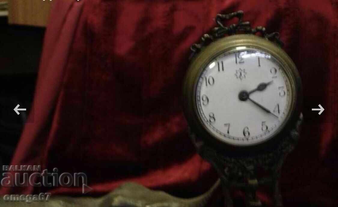 Κουνιστό ρολόι-αγαλματάκι!!! - 5 Κουνιστό ρολόι-αγαλματάκι!!! - 5