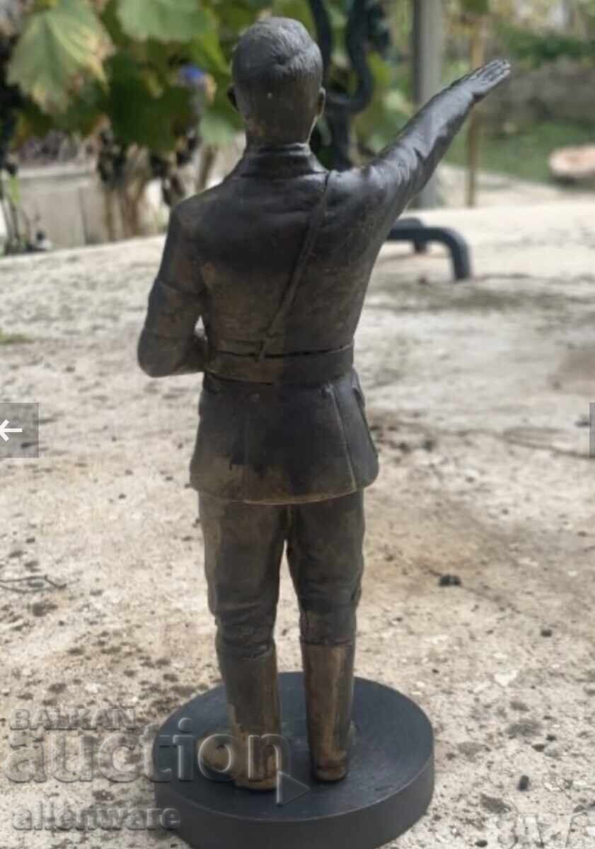 Χάρτινο αγαλματίδιο του Α. Χίτλερ - 5