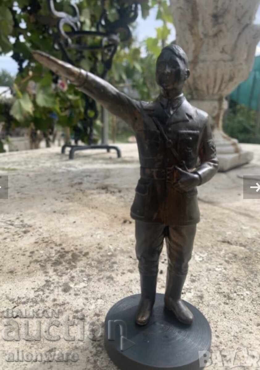 Χάρτινο αγαλματίδιο του Α. Χίτλερ - 6