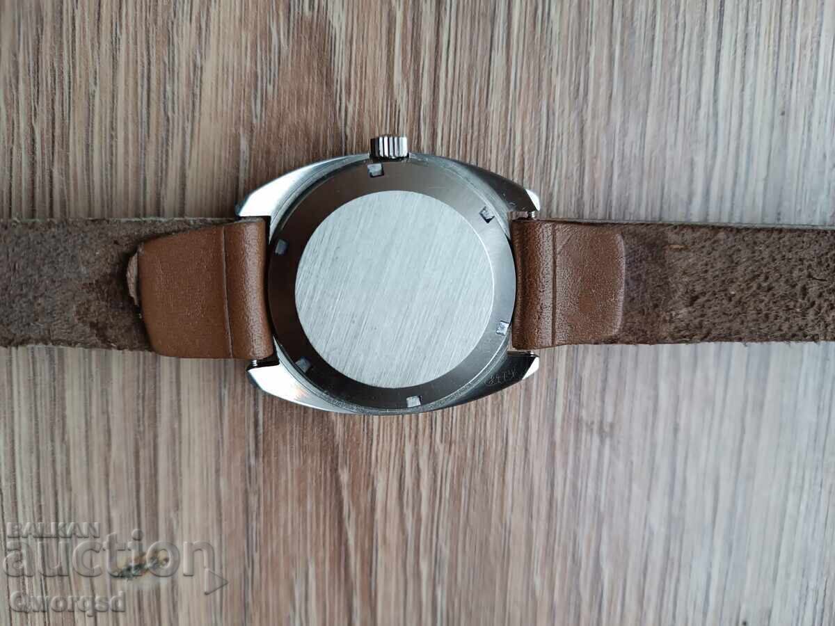 Licitație Tissot și Cyma Licitație Tissot și Cyma