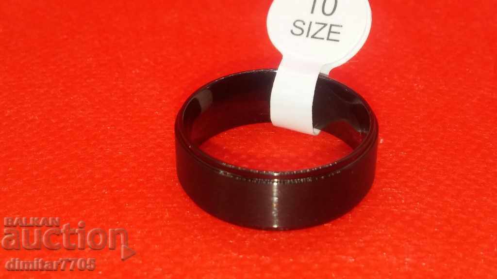 Inel din titan unisex de 8 mm cu preț € 1.00 | 1.96 BGN