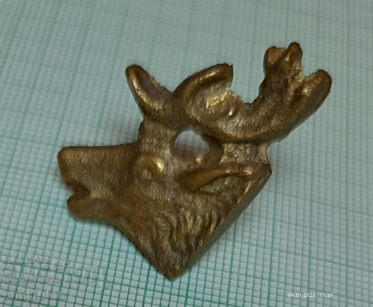 Значка- Елен - на винт с цена € 5.00 | 9.78 лв.