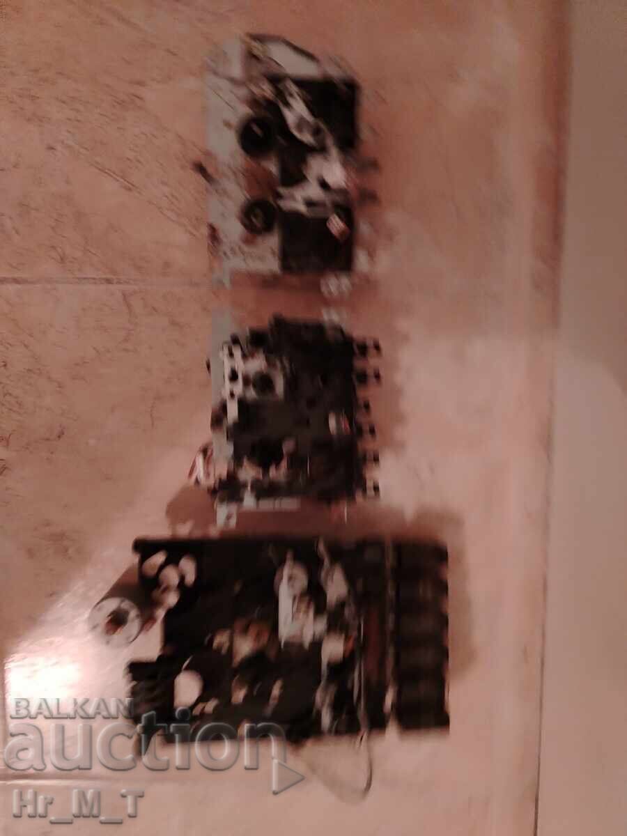 Лот механики от радио касетофони с цена € 5.00 | 9.78 лв. Лот механики от радио касетофони с цена € 5.00 | 9.78 лв.