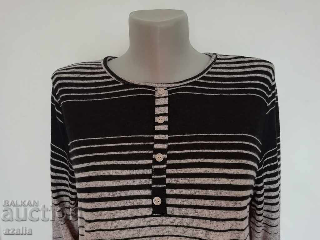 O bluză de damă WAIKIKI minunată O bluză de damă WAIKIKI minunată