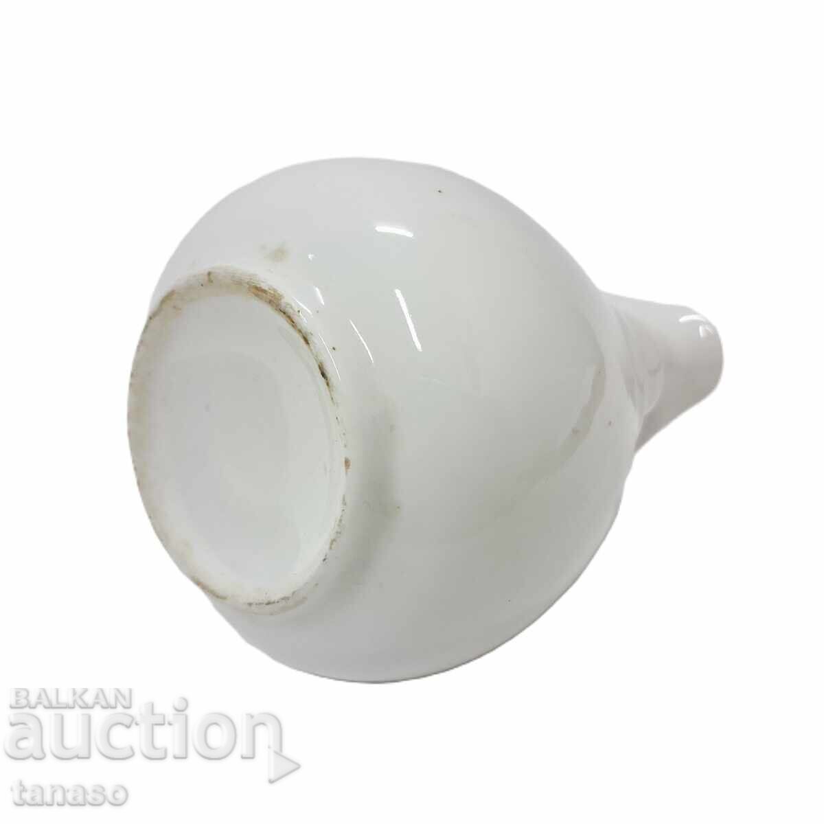 Cănă mică din porțelan alb pentru lapte sau smântână - 7 Cănă mică din porțelan alb pentru lapte sau smântână - 7