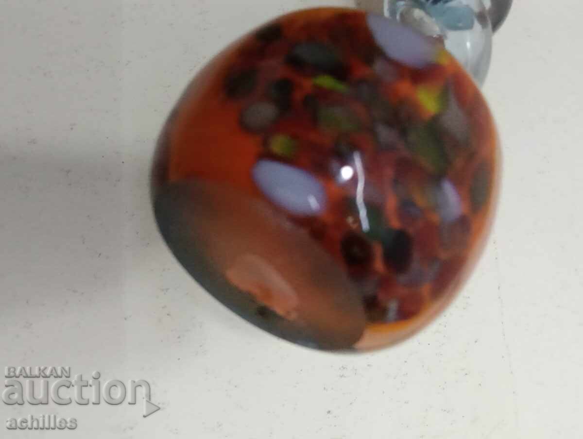 Ενδιαφέρον πολύχρωμο γυαλί - 6 Ενδιαφέρον πολύχρωμο γυαλί - 6