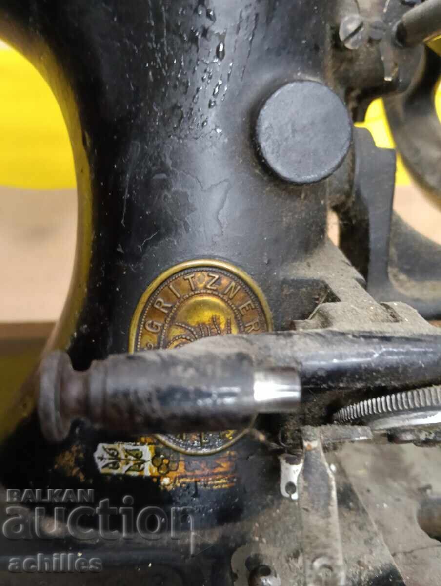 Шевна машина с цена € 20.00 | 39.12 лв. Шевна машина с цена € 20.00 | 39.12 лв.