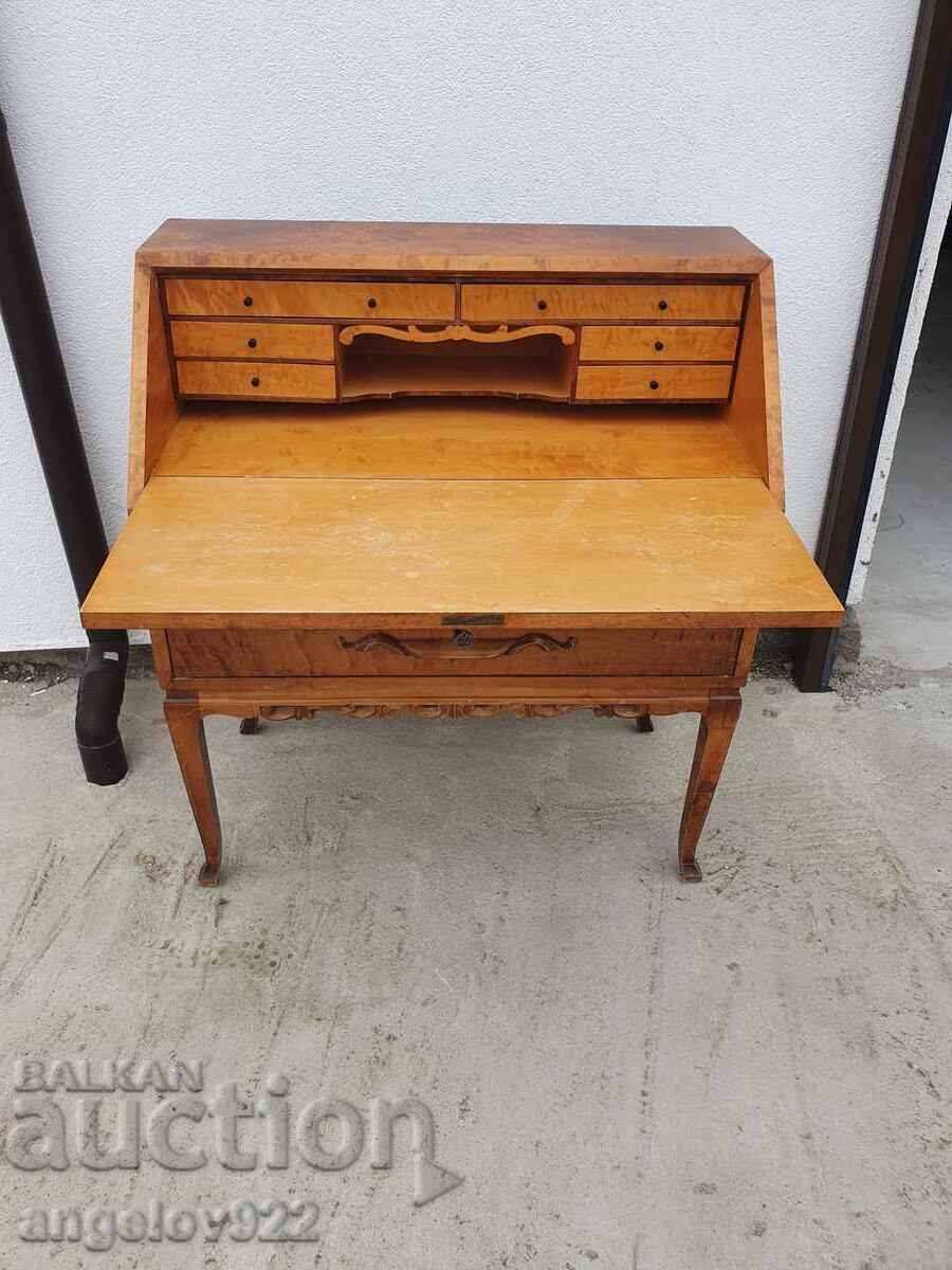 Δημοπρασία Όμορφο vintage γραφείο από μασίφ ξύλο!!!