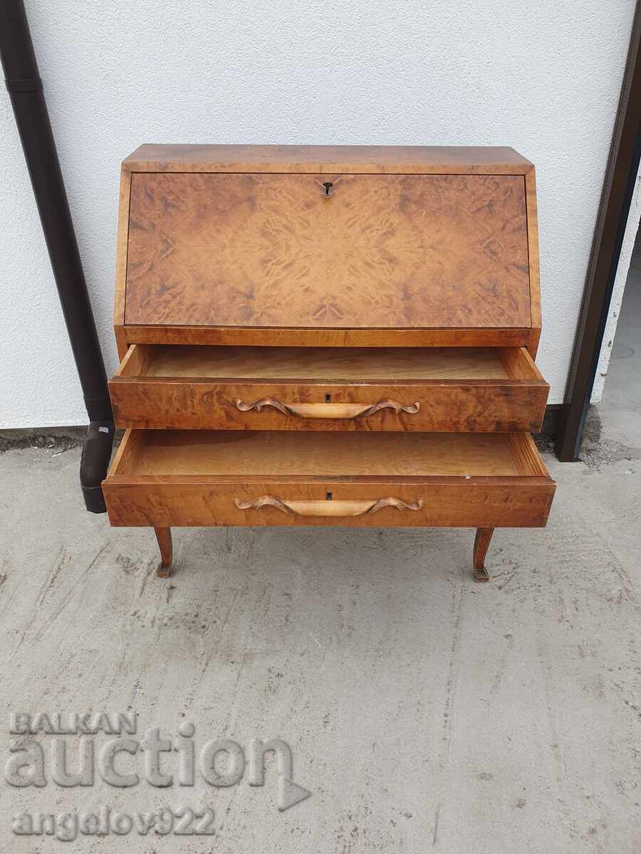 Παράδοση Όμορφο vintage γραφείο από μασίφ ξύλο!!!