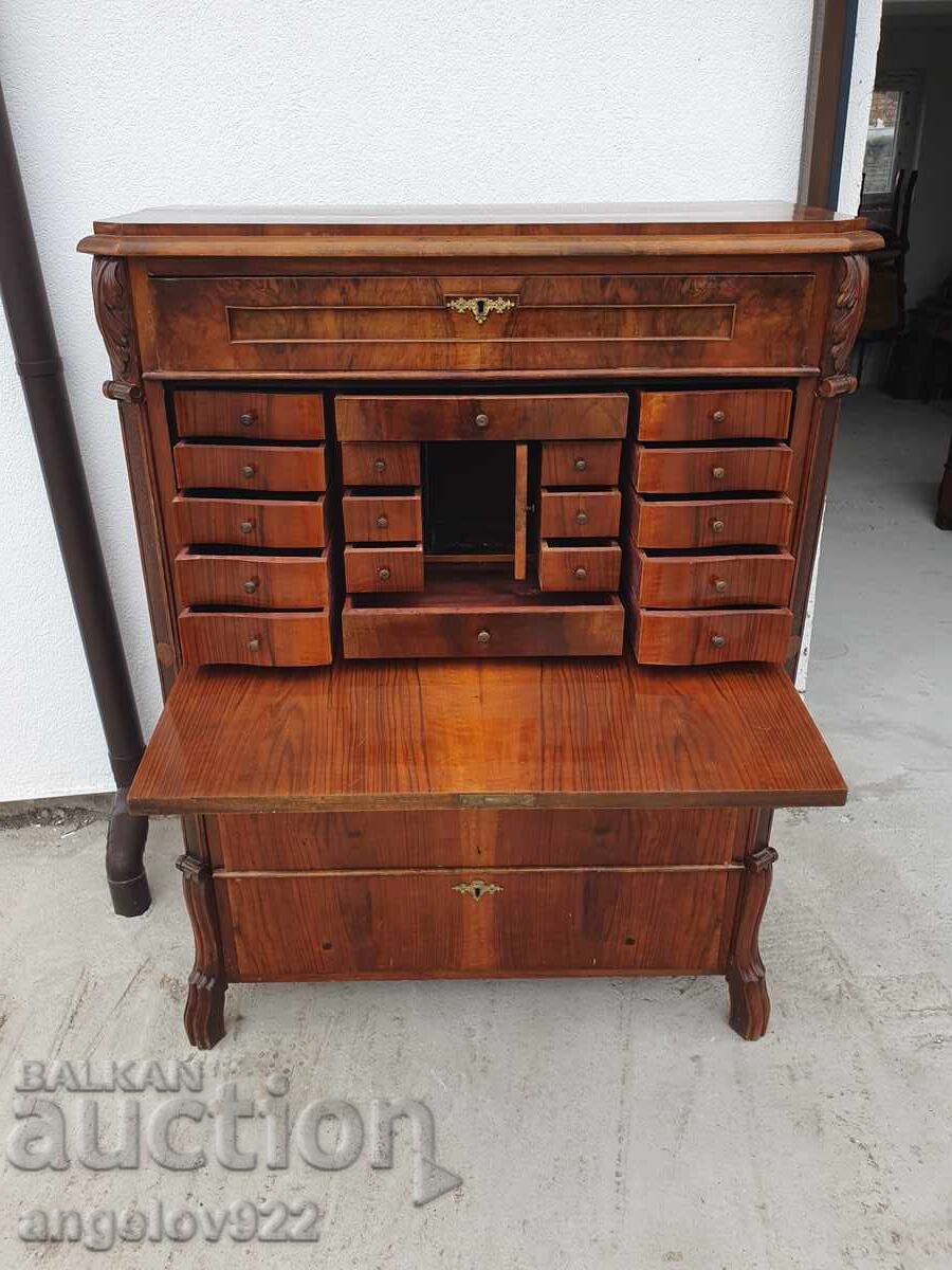 Красиво винтидж писалище масив!!!