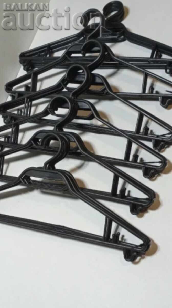 Hangers 25 pieces New
