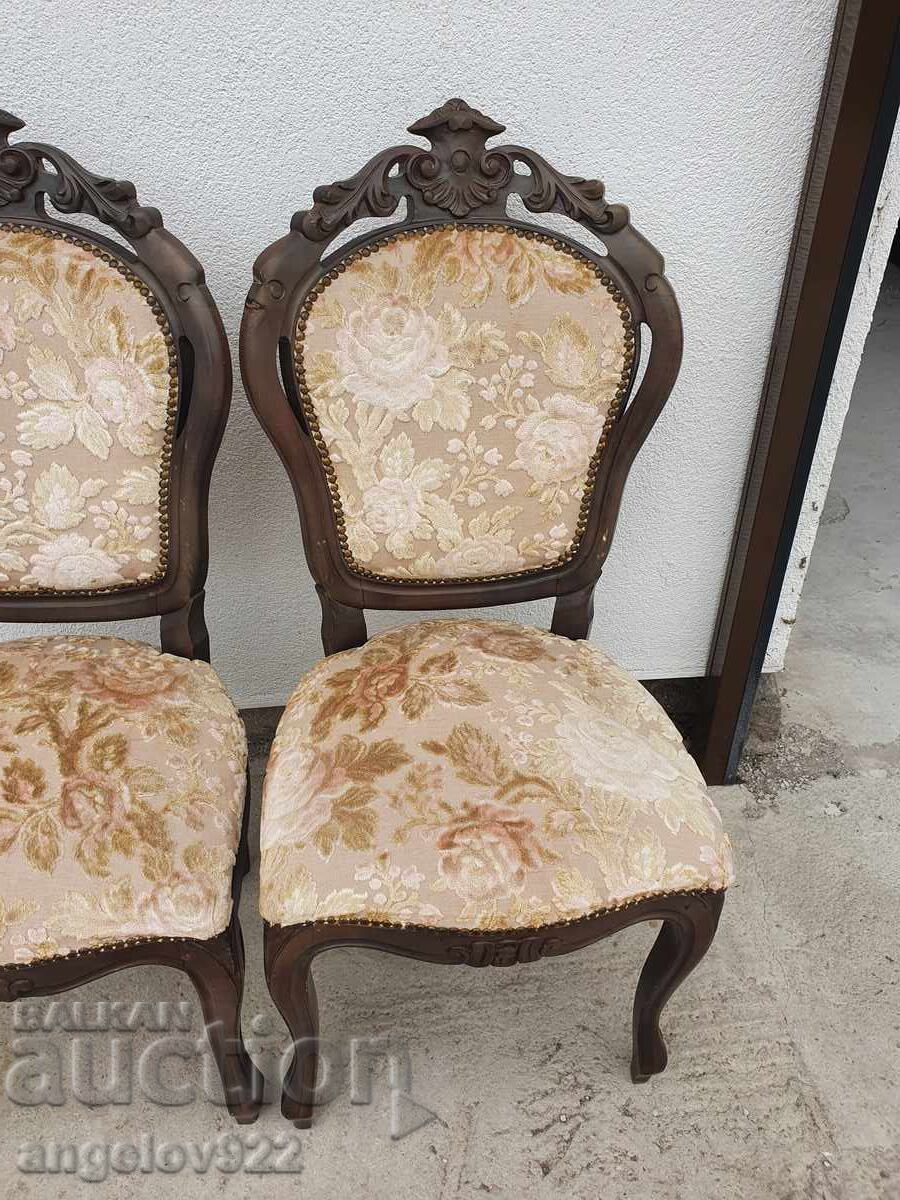 Аукцион Красиви винтидж столове масив!!!