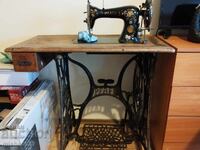 Antique PFAFF sewing machine with original table - working