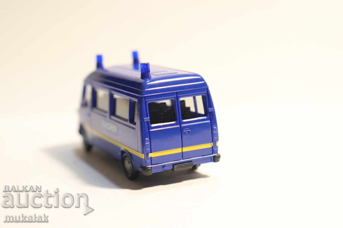 HERPA  H0 1/87  MERCEDES BENZ 207   КОЛИЧКА   КАМИОН МОДЕЛ - 5