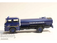 BREKINA H0 1/87 SKODA Water Tanker Truck Model