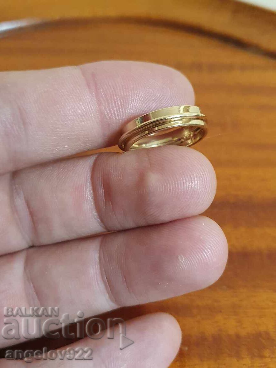 Красив пръстен!!! с цена € 0.01 | 0.02 лв.