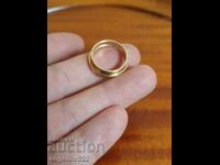 Πανέμορφο δαχτυλίδι!!!