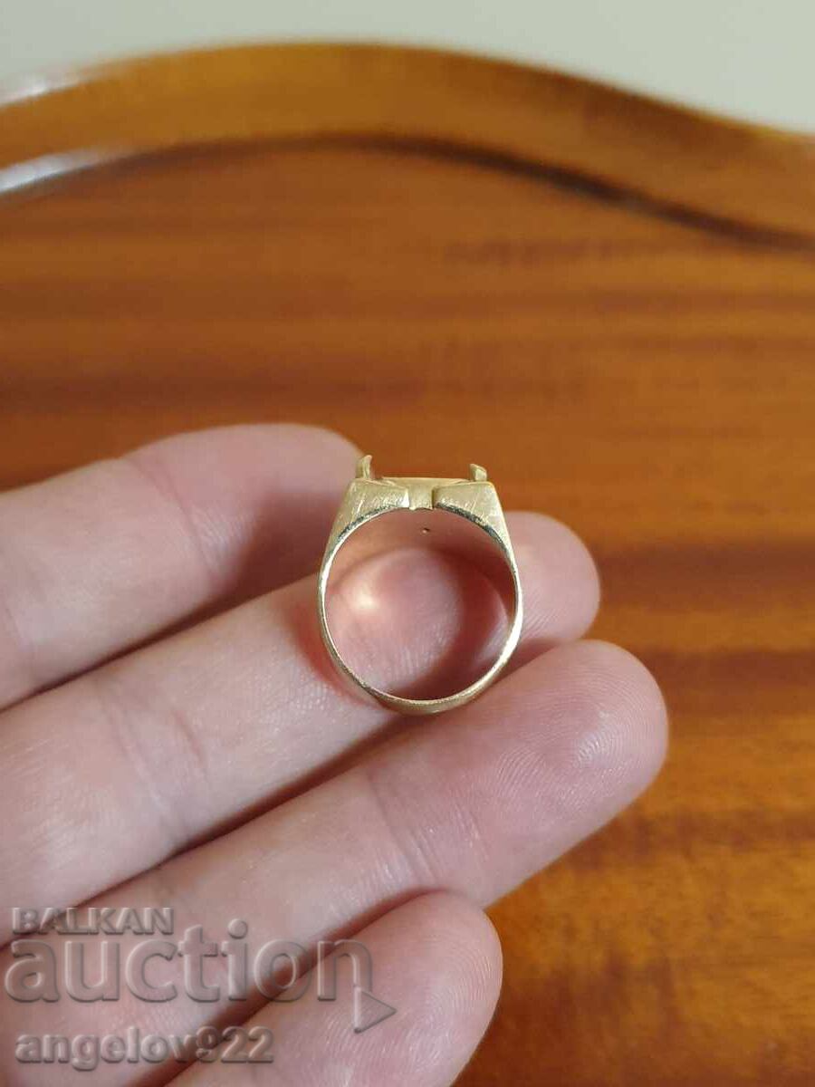 Красив пръстен!!!
