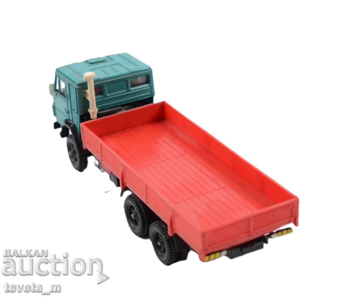 Παράδοση Μεταλλική καρότσα ΦΟΡΤΗΓΟ USSR